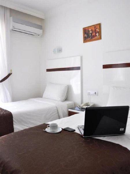 Lara Atalla Hotel Antalya Extérieur photo