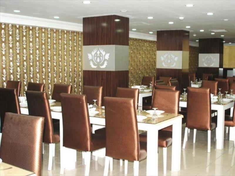 Lara Atalla Hotel Antalya Extérieur photo