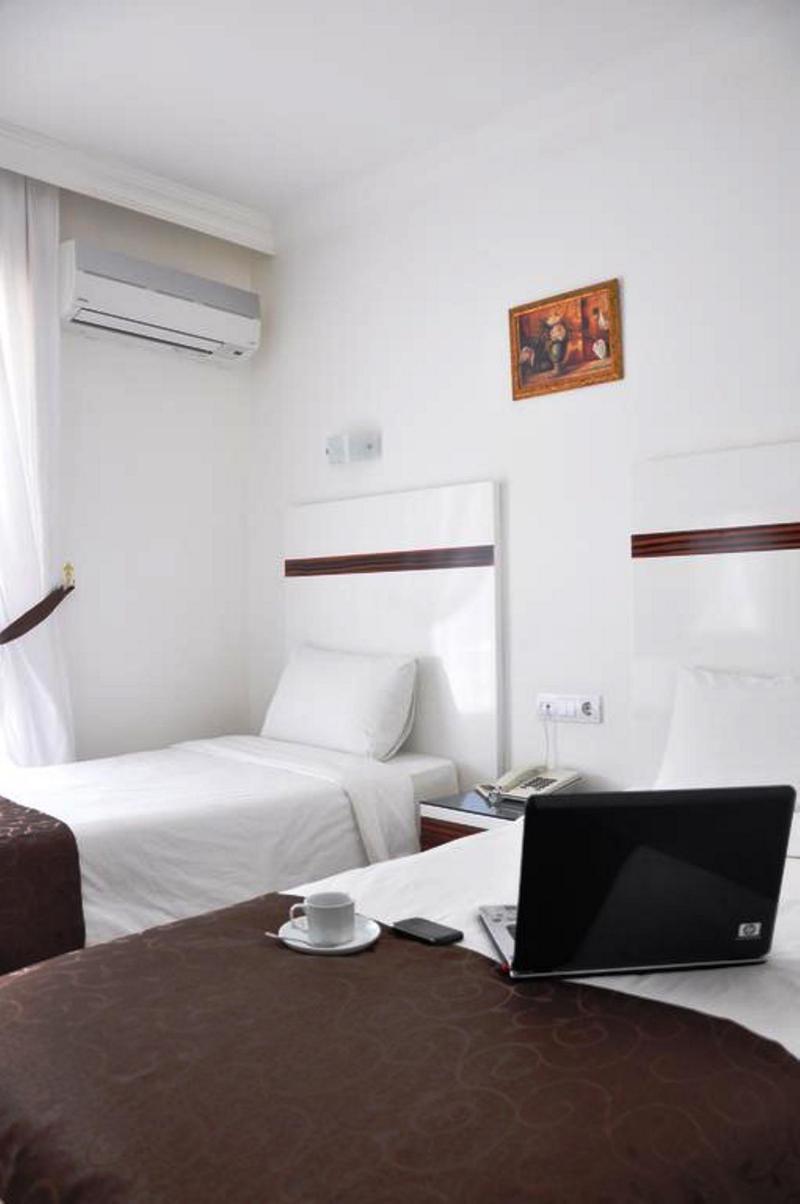 Lara Atalla Hotel Antalya Extérieur photo