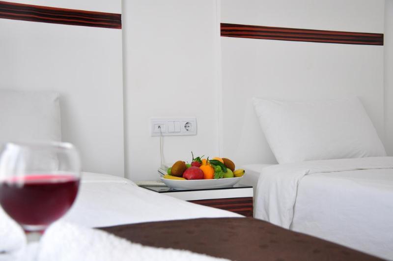 Lara Atalla Hotel Antalya Extérieur photo
